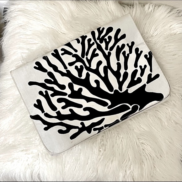 Charming Charlie Handbags - Black/White Clutch